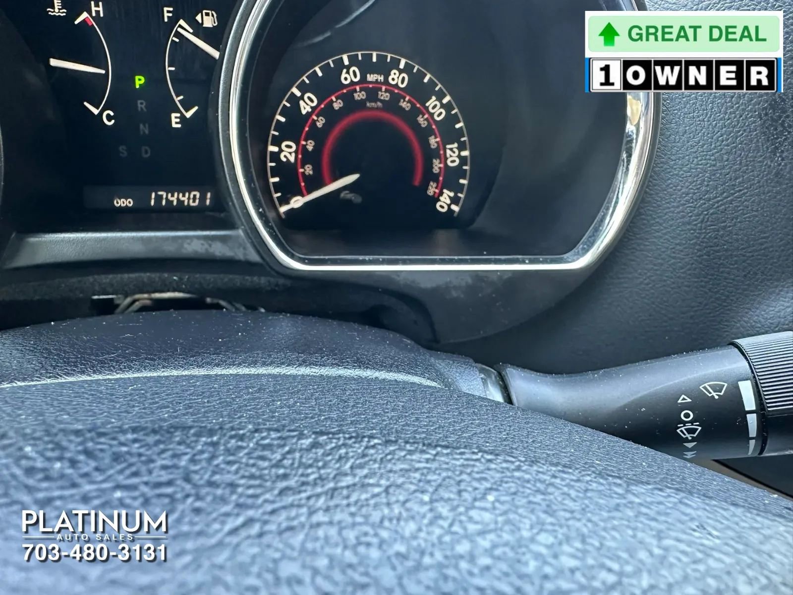 Used 2011 Toyota Highlander SE w/ Tow Pkg image 9