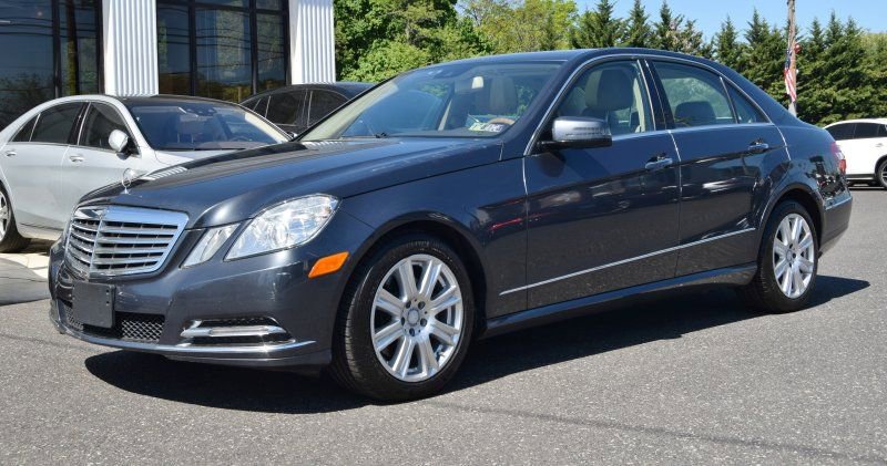 Used 2013 Mercedes-Benz E 350 4MATIC image 2