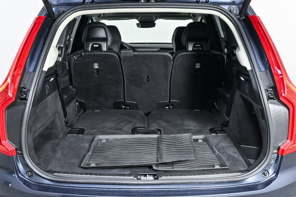 Certified 2023 Volvo XC90 B6 Plus w/ Protection Package AWD/4WD image 33