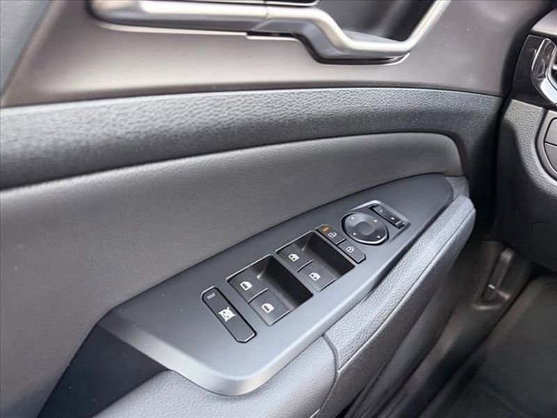 New 2026 Kia Sportage EX image 20