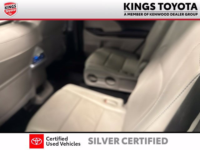 Certified 2018 Toyota Highlander Limited w/ Protection Package #3 AWD/4WD image 19