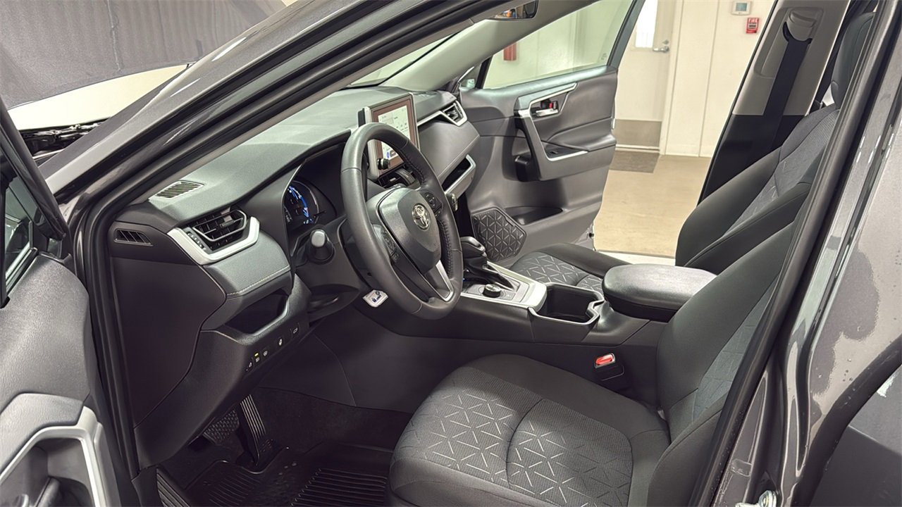 Certified 2025 Toyota RAV4 XLE image 12