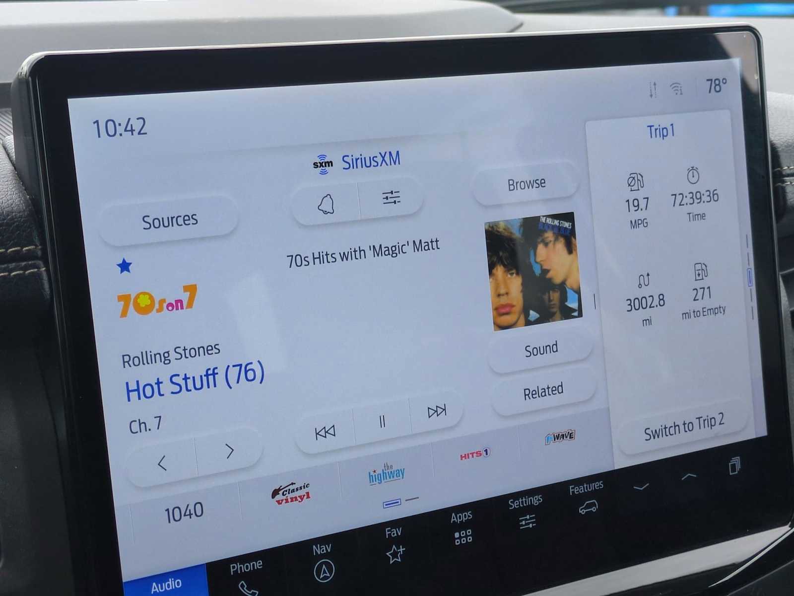 Used 2024 Ford Expedition XLT image 13