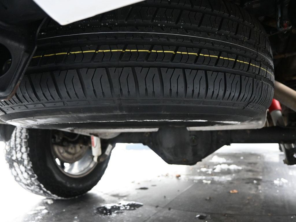 Used 2020 GMC Sierra 1500 AT4 image 42