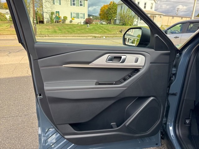 New 2026 Ford Explorer Active image 13