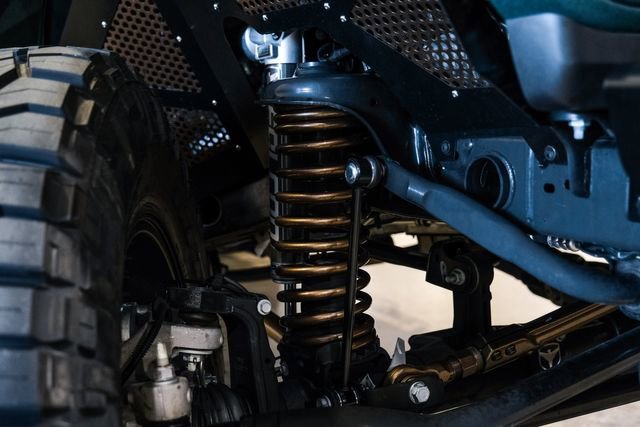 Used 2025 Jeep Gladiator Rubicon w/ Safety Group AWD/4WD image 34