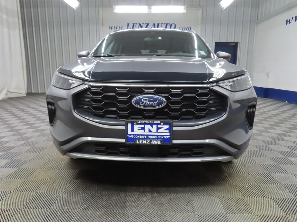 Used 2024 Ford Escape ST-Line image 35