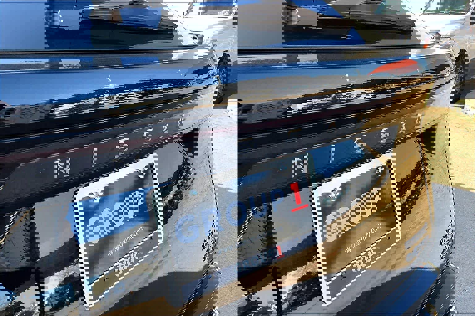 Used 2023 Nissan Ariya AWD image 28