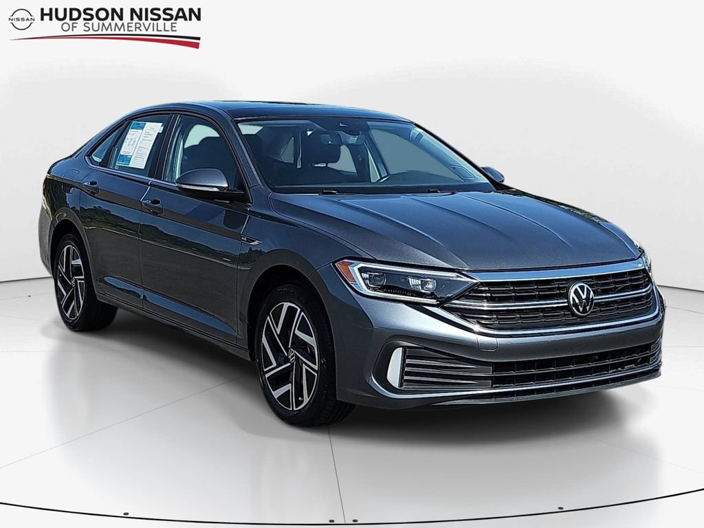 Used 2024 Volkswagen Jetta SEL FWD image 1