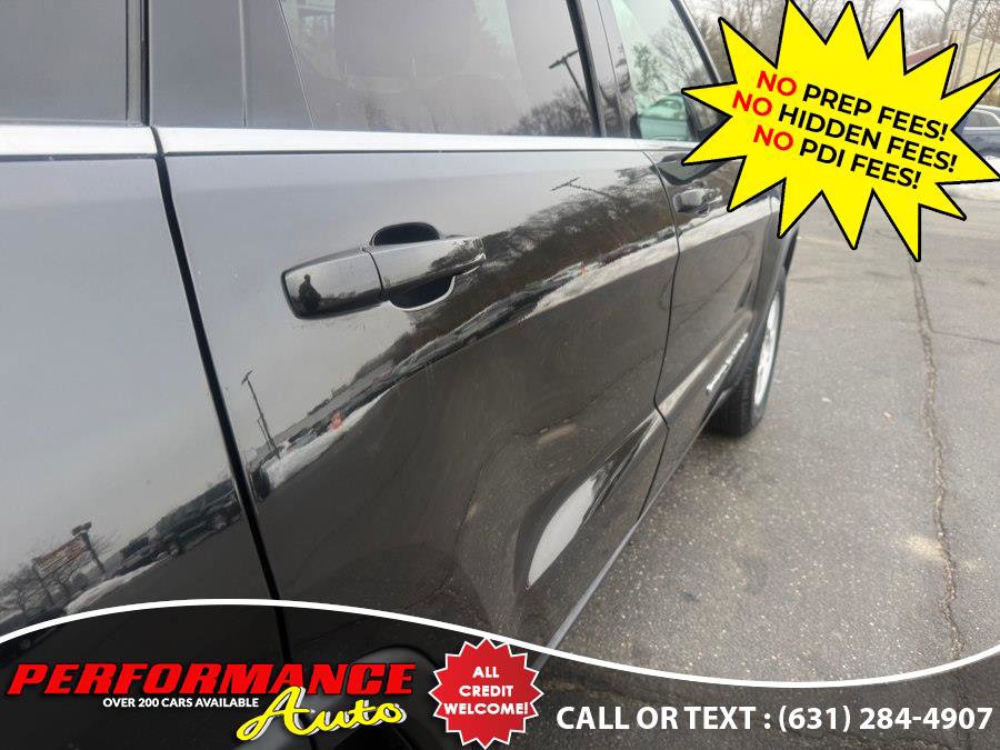 Used 2017 Jeep Grand Cherokee Laredo w/ Quick Order Package 23E AWD/4WD image 14