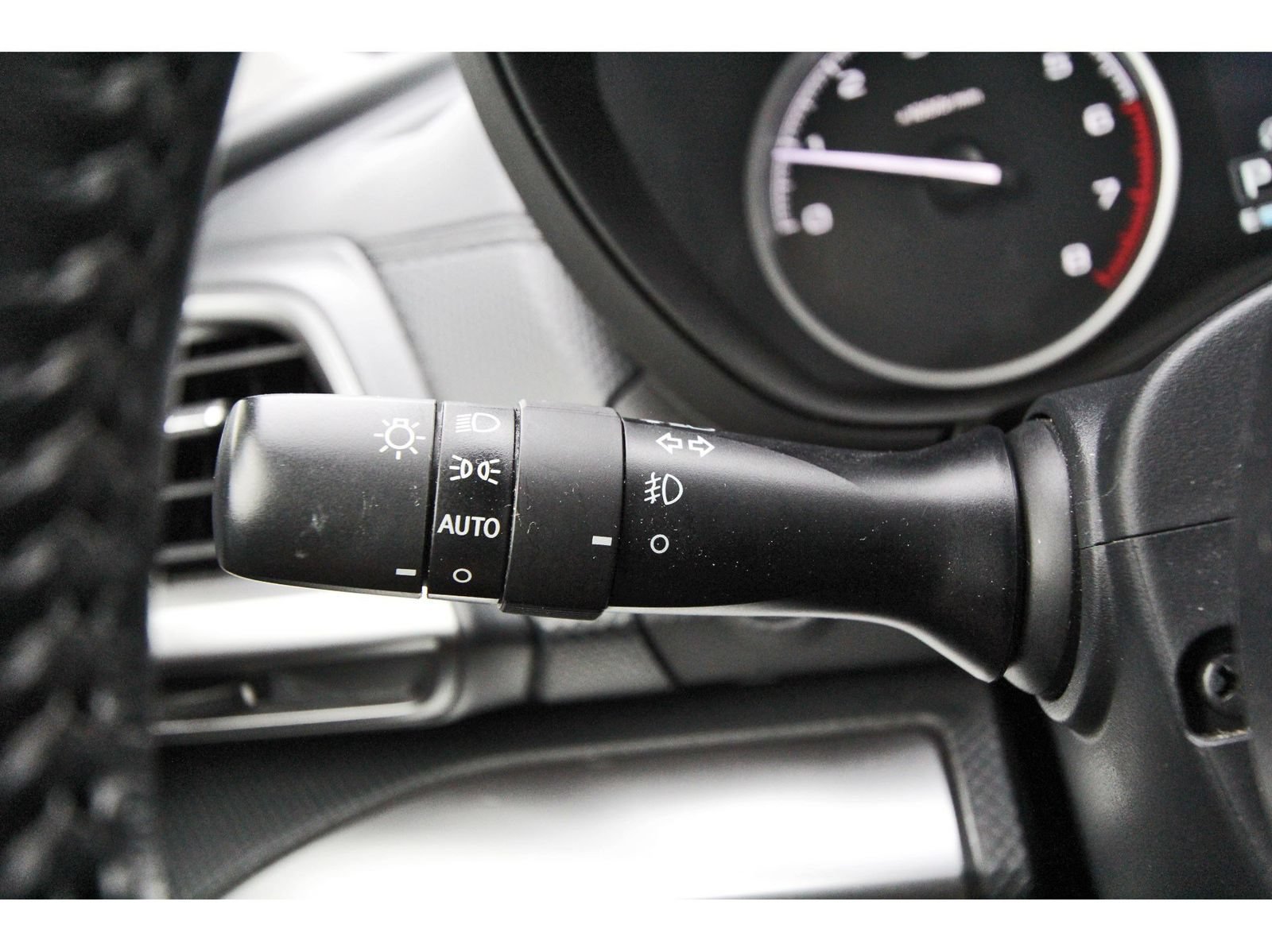 Used 2023 Subaru Forester Premium AWD/4WD image 16