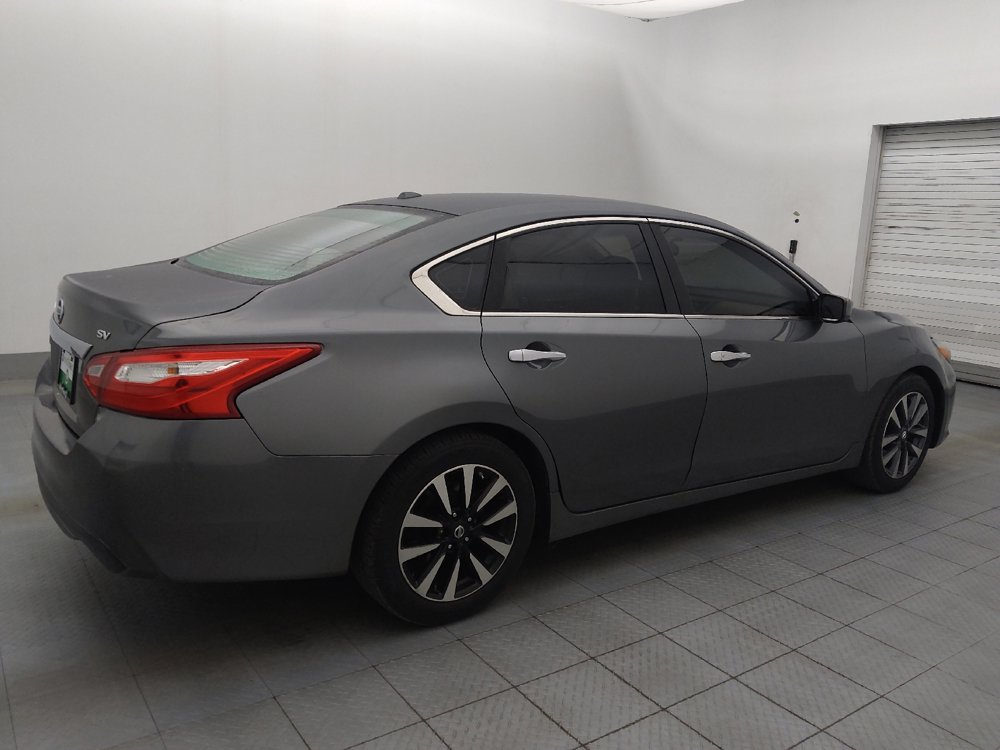 Used 2017 Nissan Altima 2.5 SV image 10