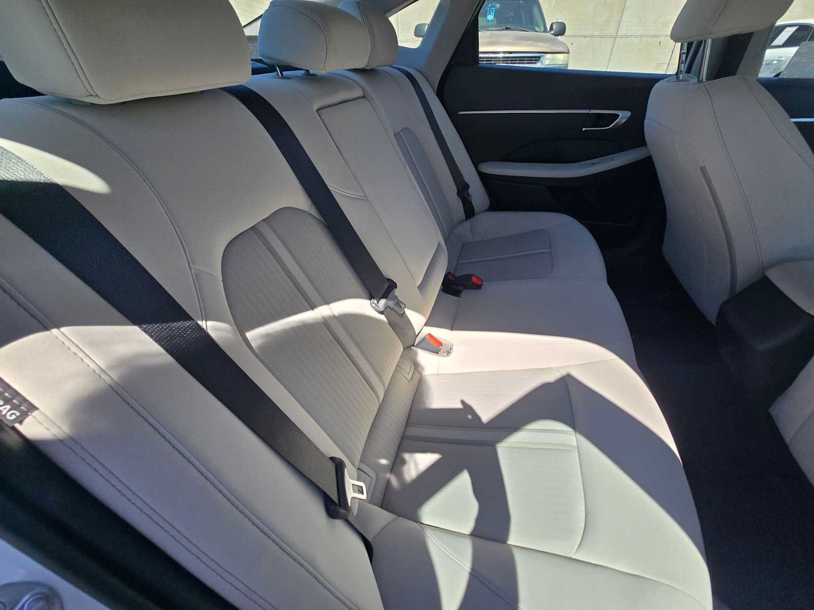 Used 2023 Hyundai Sonata SEL FWD image 12