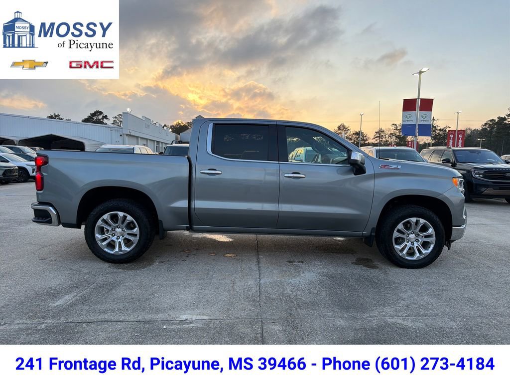 Used 2025 Chevrolet Silverado 1500 LTZ w/ Z71 Off-Road Package image 7