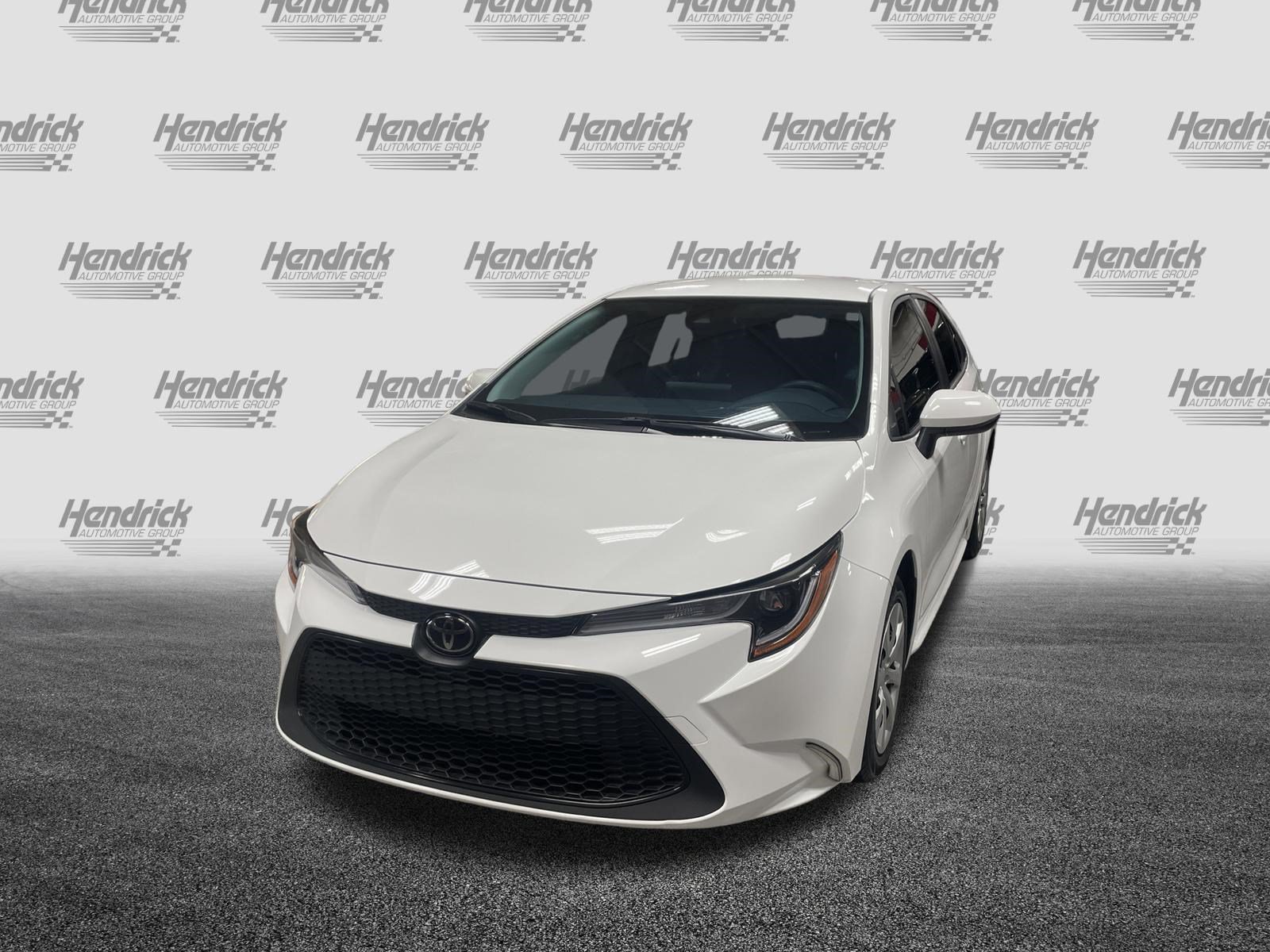 Used 2022 Toyota Corolla LE FWD image 11