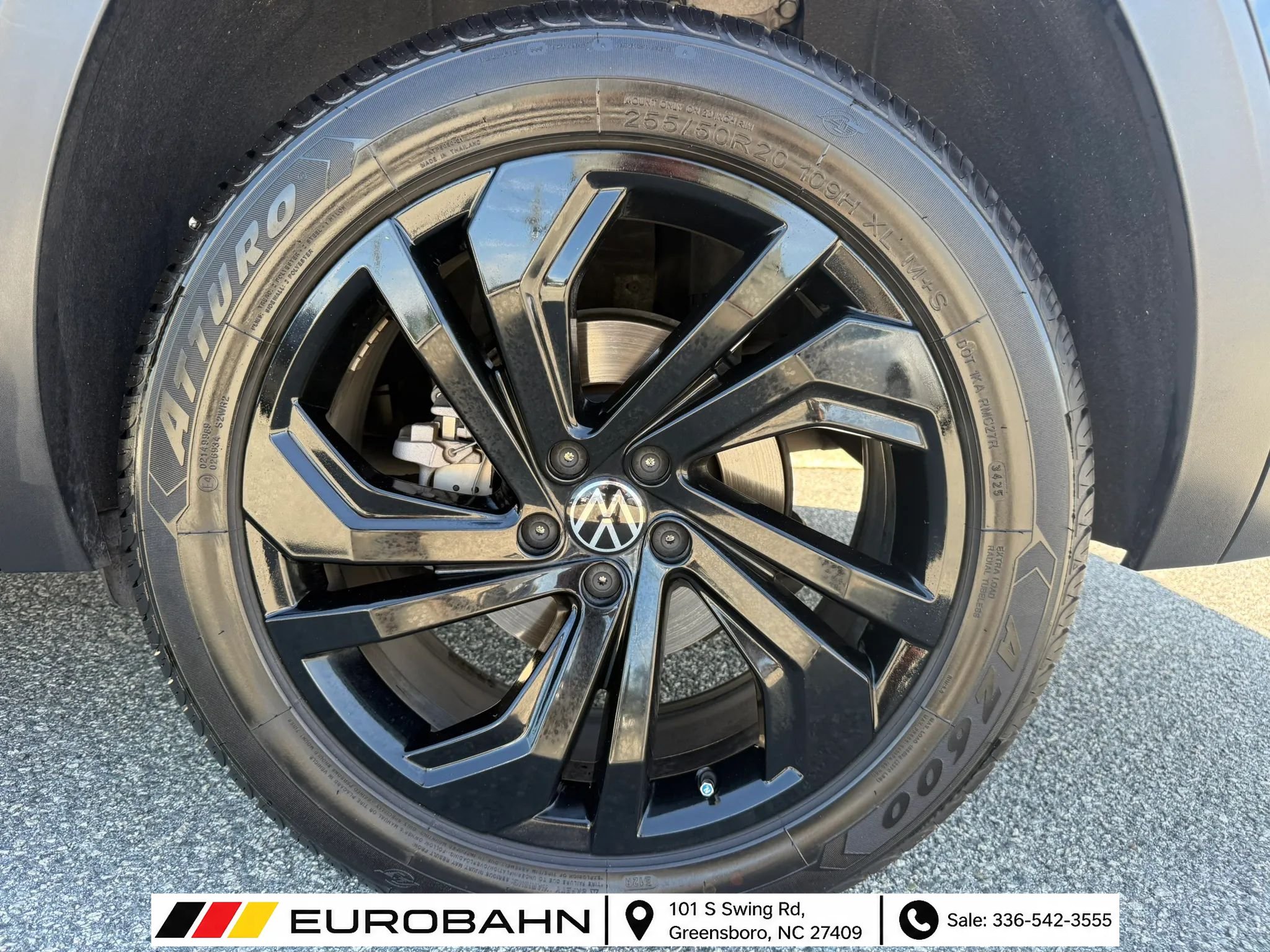 Used 2022 Volkswagen Atlas SE FWD image 30
