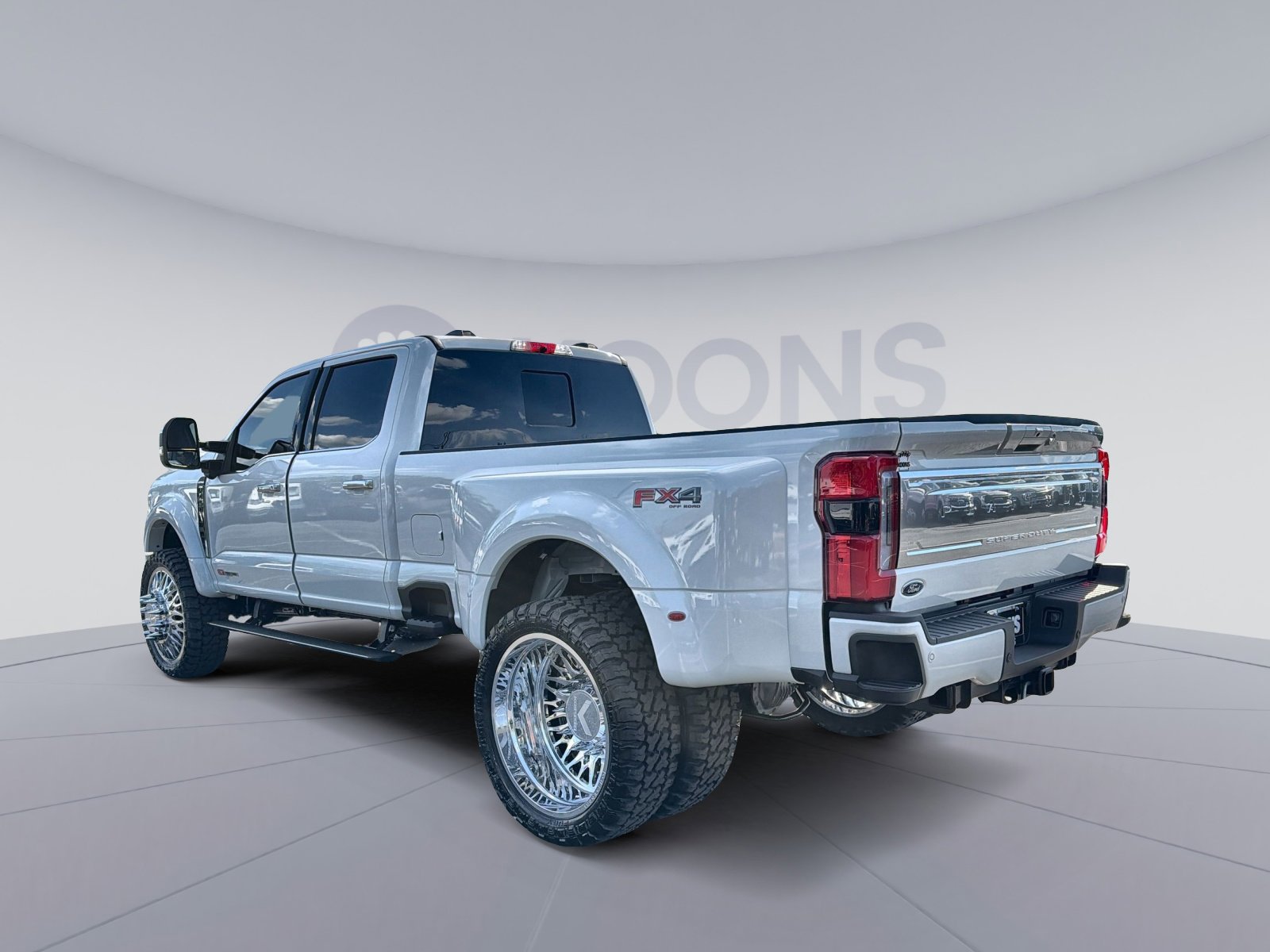 New 2026 Ford F450 Platinum w/ Platinum Plus Package image 4