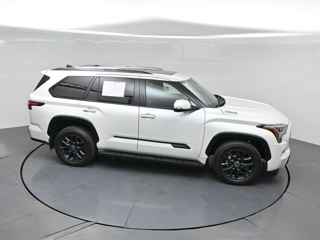 Used 2024 Toyota Sequoia Platinum image 38