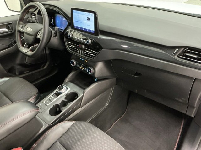Used 2023 Ford Escape ST-Line w/ Equipment Group 301A image 19