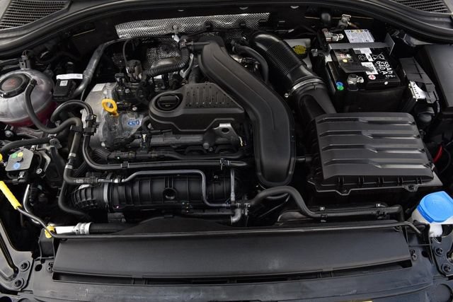 Certified 2025 Volkswagen Jetta SE w/ Sunroof Package FWD image 25