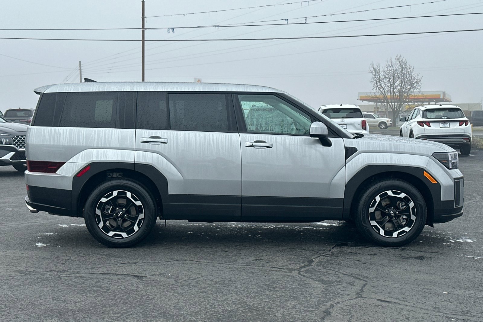 New 2025 Hyundai Santa Fe SE image 3