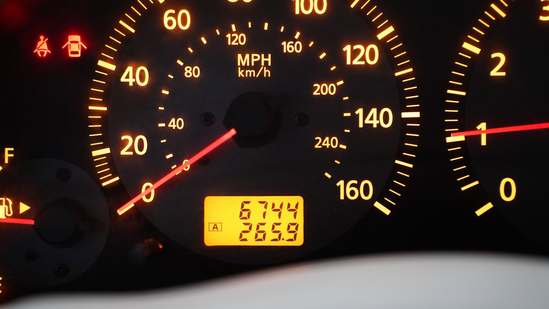 Used 2004 INFINITI G35 Coupe w/ Premium Pkg image 35