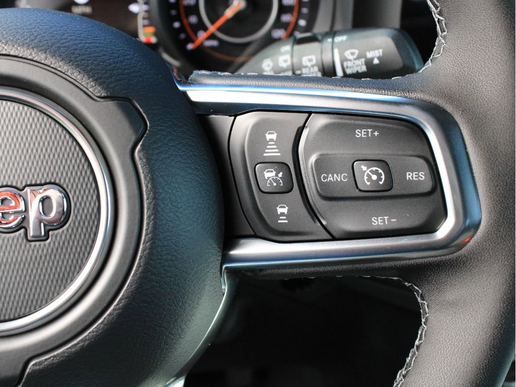 New 2026 Jeep Wrangler Sahara AWD/4WD image 17