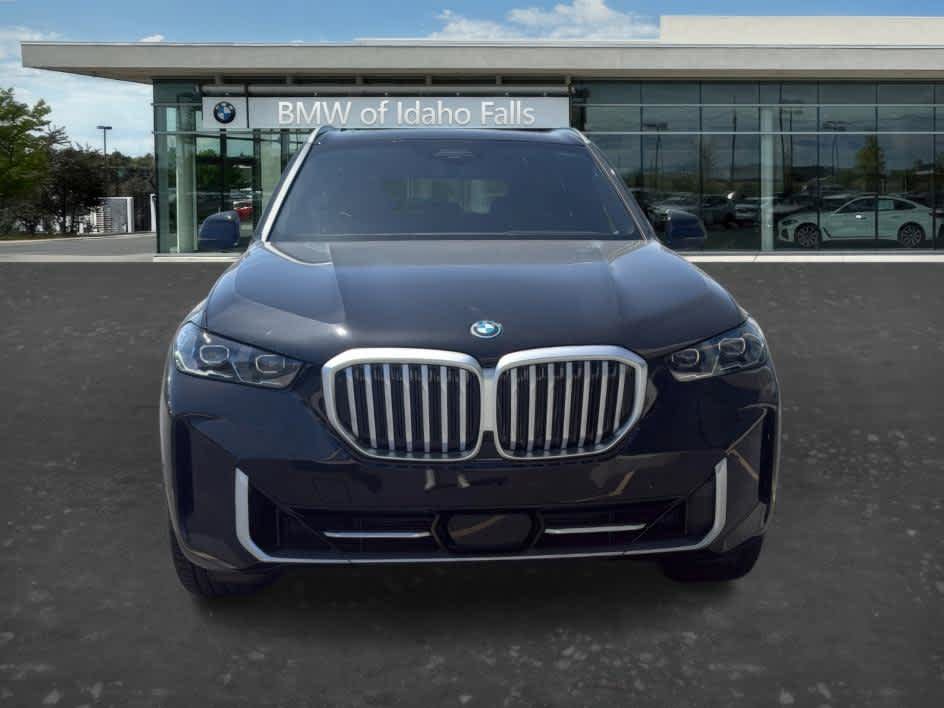 New 2026 BMW X5 xDrive50e AWD/4WD image 2