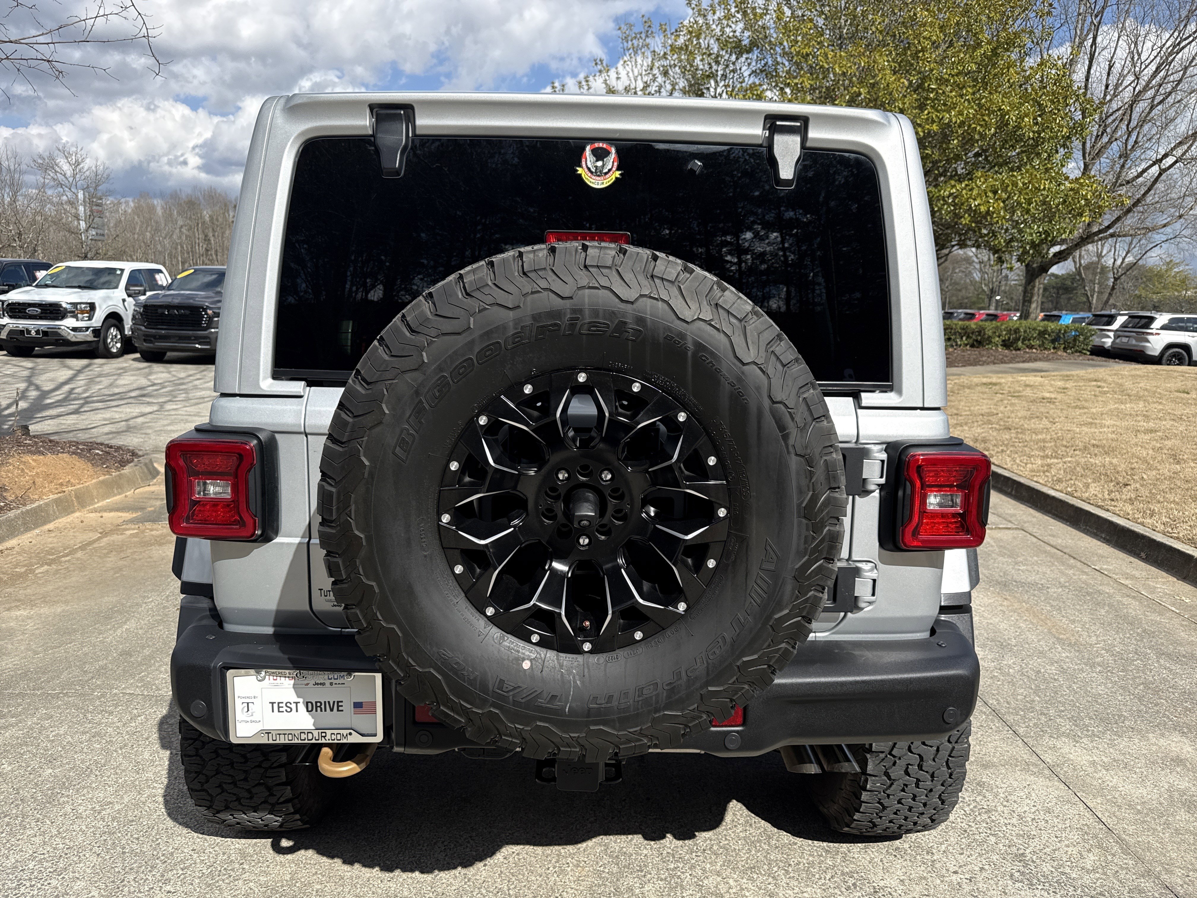 Used 2023 Jeep Wrangler Unlimited Rubicon 392 AWD/4WD image 6