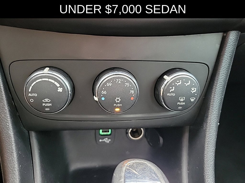 Used 2014 Dodge Avenger SXT FWD image 26