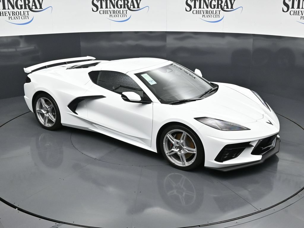 Used 2025 Chevrolet Corvette Stingray Premium Cpe w/ Z51 Performance Package RWD image 21