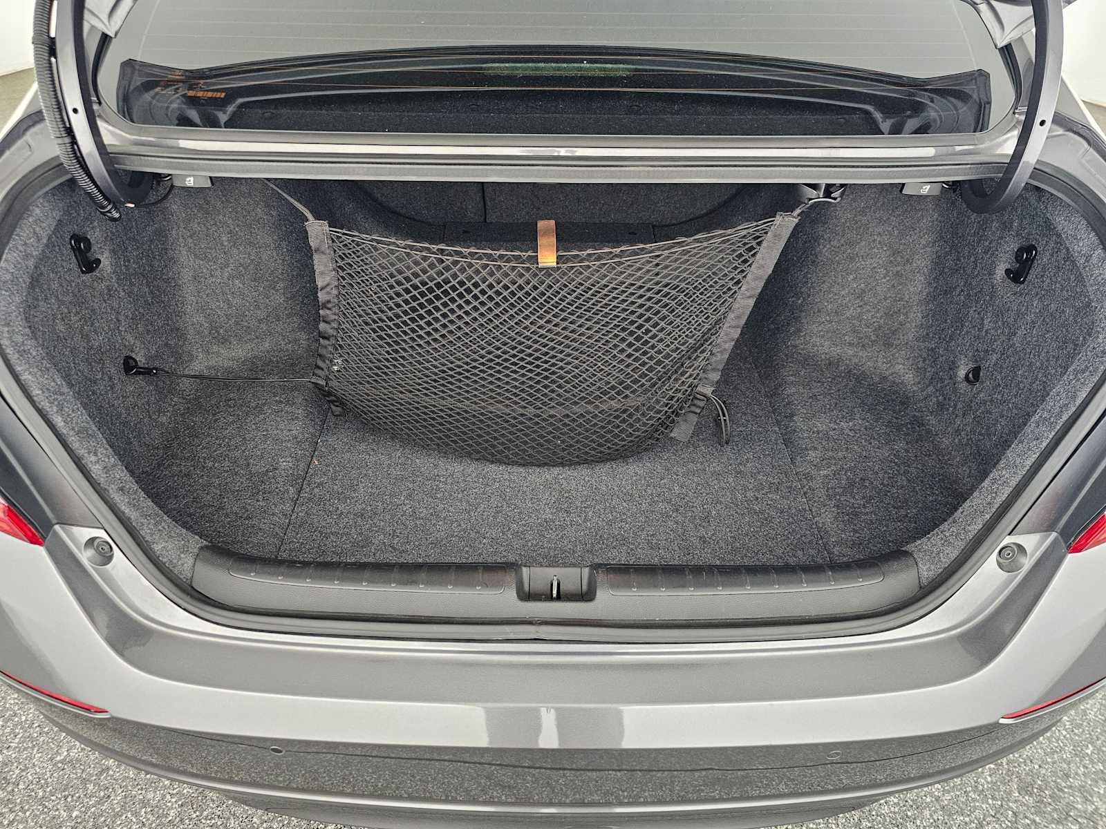 Used 2019 Honda Accord Touring image 14