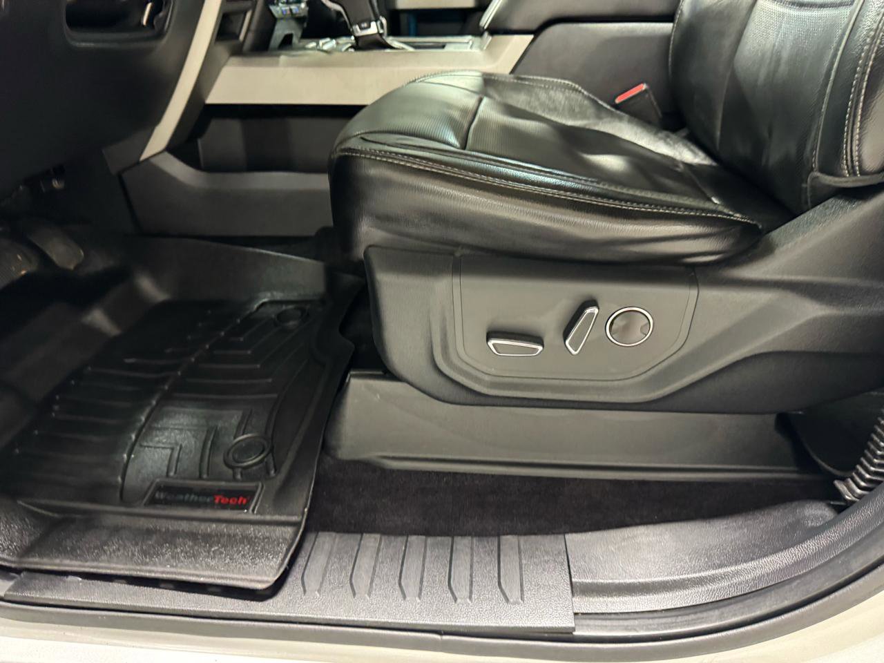 Used 2016 Ford F150 Lariat AWD/4WD image 22