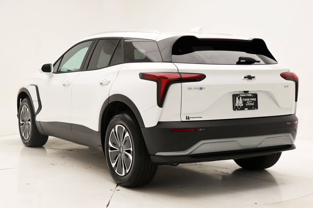 Used 2025 Chevrolet Blazer EV LT AWD/4WD image 6