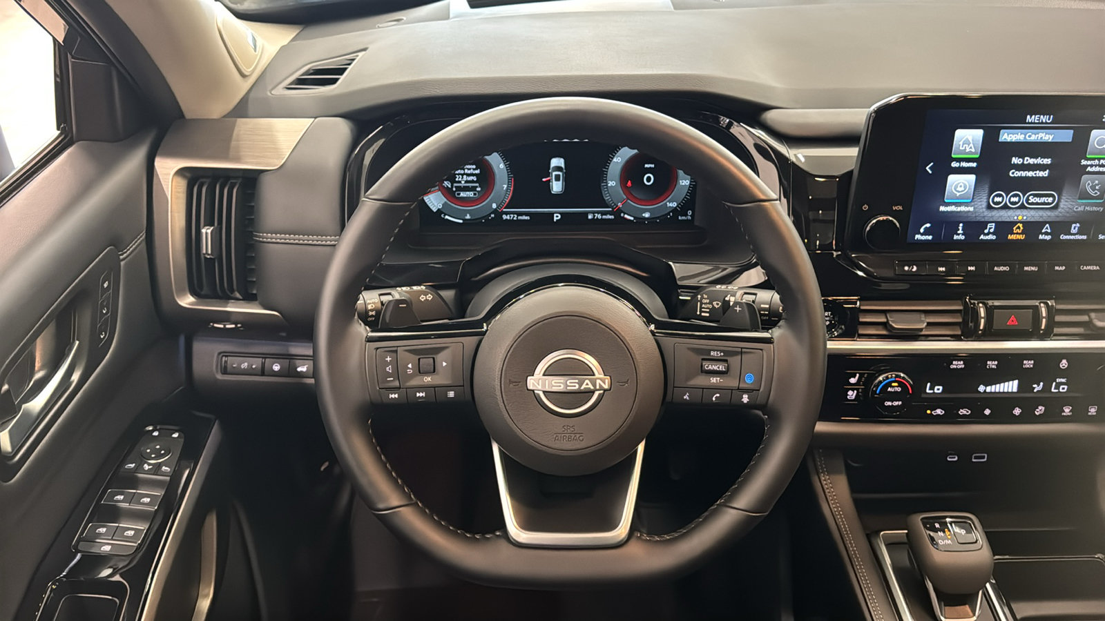 Used 2025 Nissan Pathfinder Platinum AWD/4WD image 12