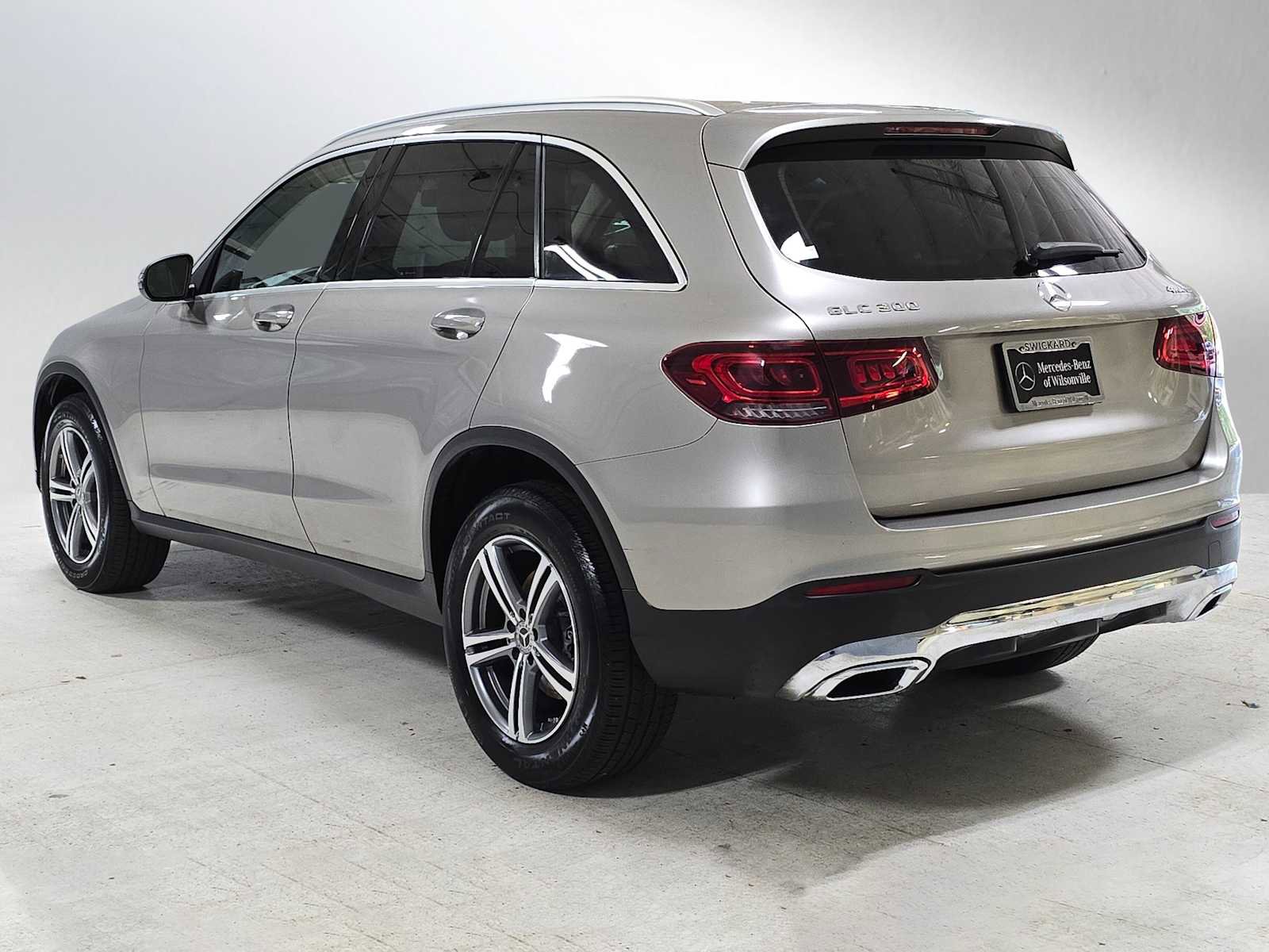 Used 2020 Mercedes-Benz GLC 300 4MATIC image 5