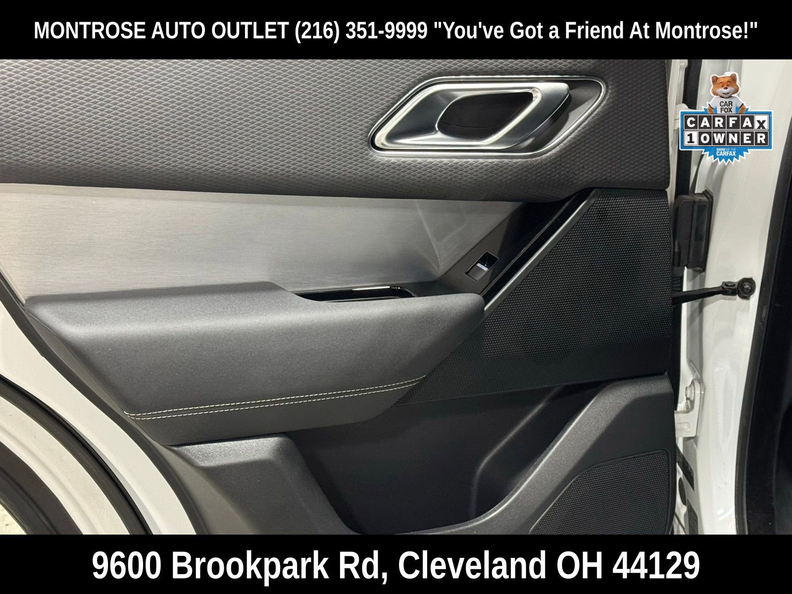 Used 2023 Land Rover Range Rover Velar R-Dynamic S image 34