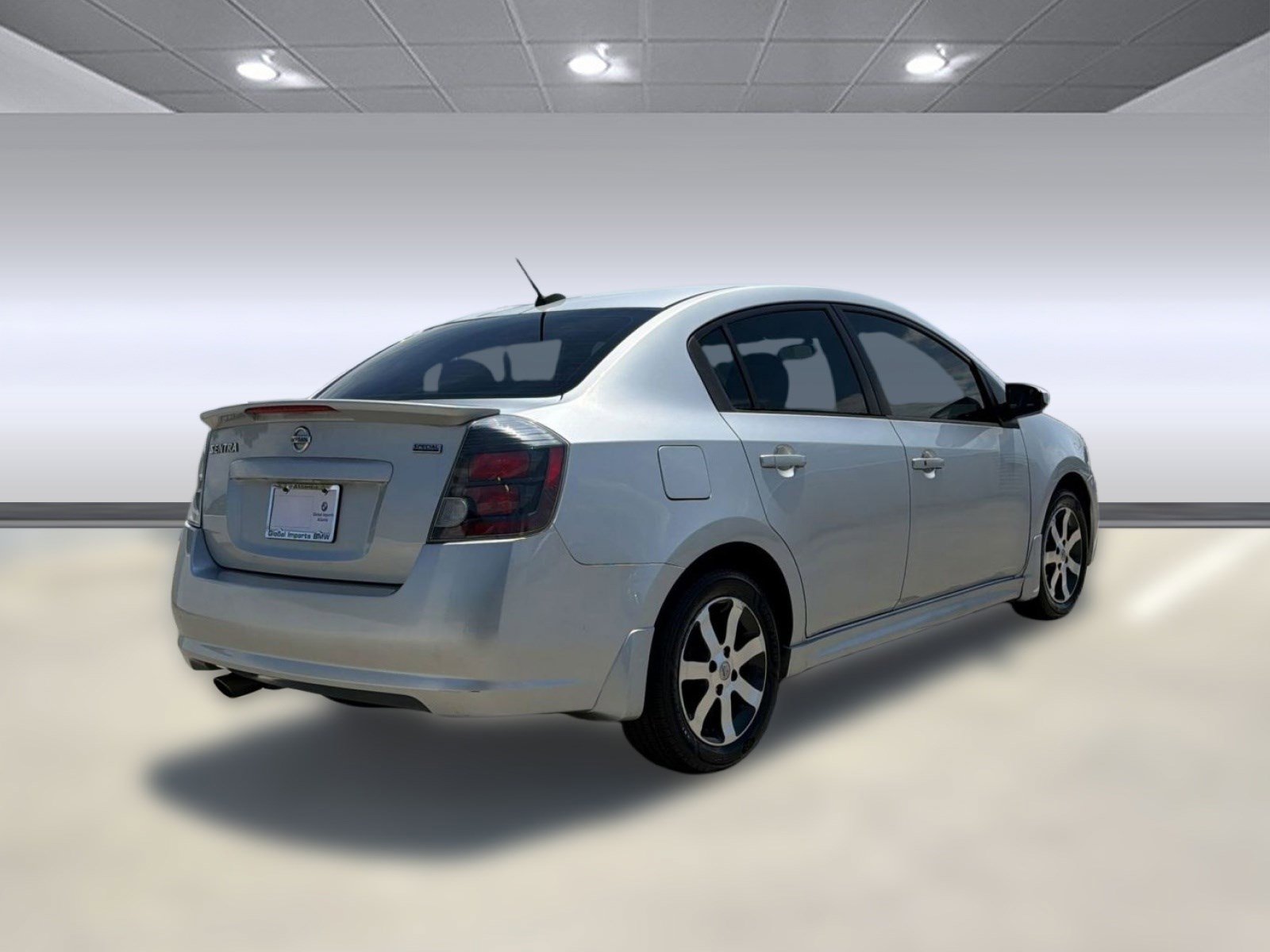 Used 2012 Nissan Sentra 2.0 SR w/ Special Edition Pkg FWD image 8