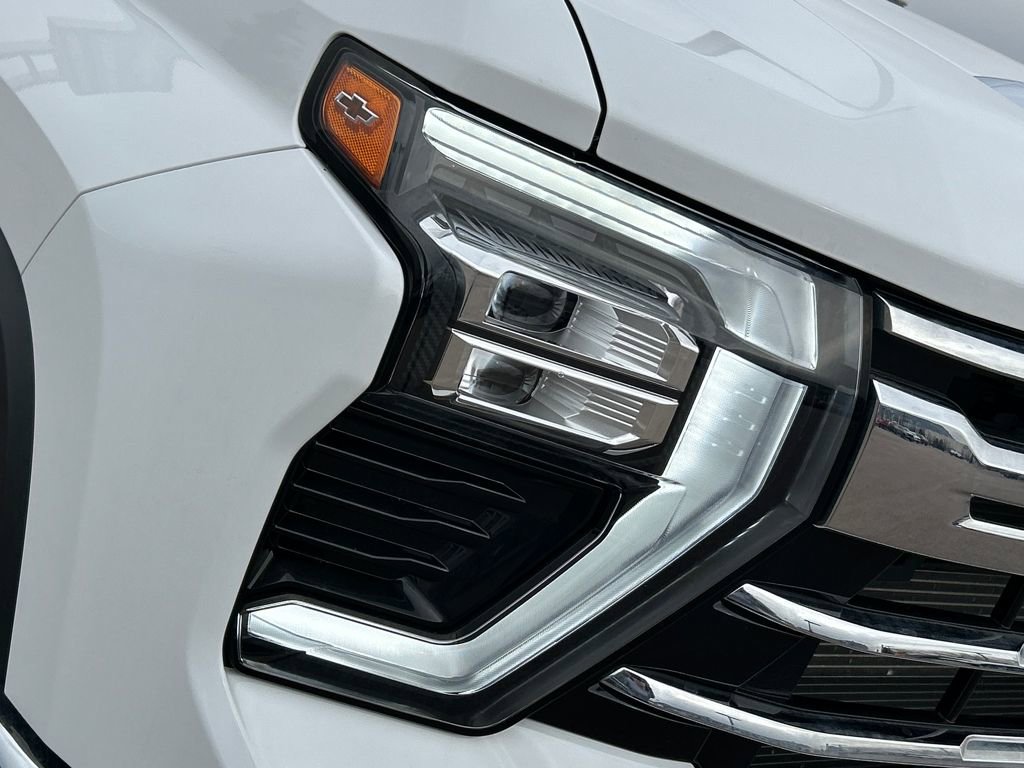 Used 2025 Chevrolet Silverado 3500 LTZ w/ LTZ Plus Package image 2