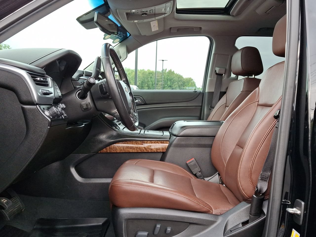 Certified 2019 Chevrolet Tahoe Premier w/ Premier Plus Edition AWD/4WD image 3