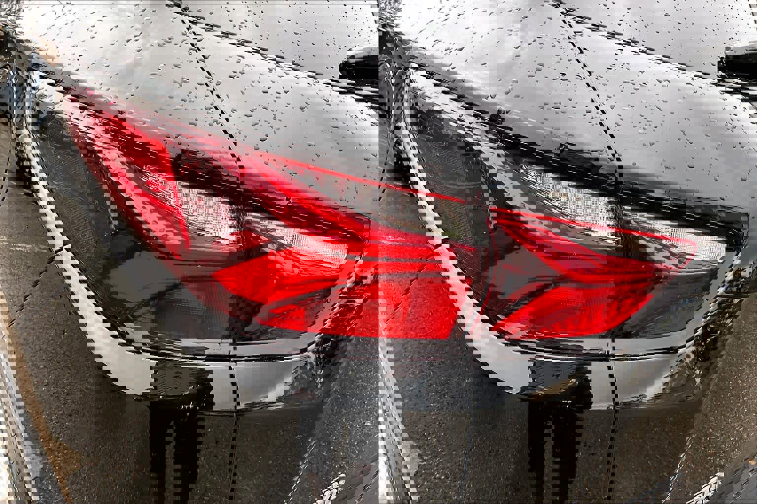 Used 2020 Chevrolet Blazer LT image 28