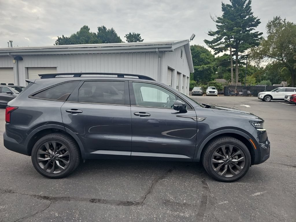Used 2022 Kia Sorento SX Prestige w/ Rust Color Package AWD/4WD image 5