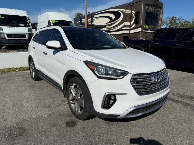 Used 2017 Hyundai Santa Fe Limited FWD image 2