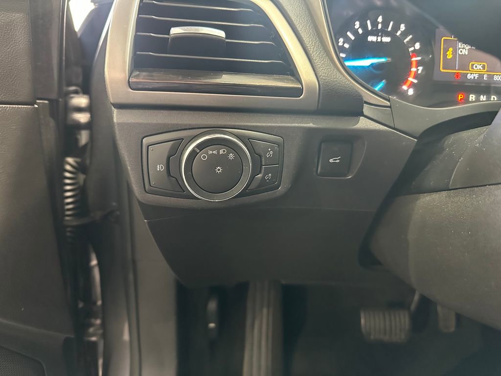 Used 2014 Ford Fusion SE w/ Equipment Group 202A image 53