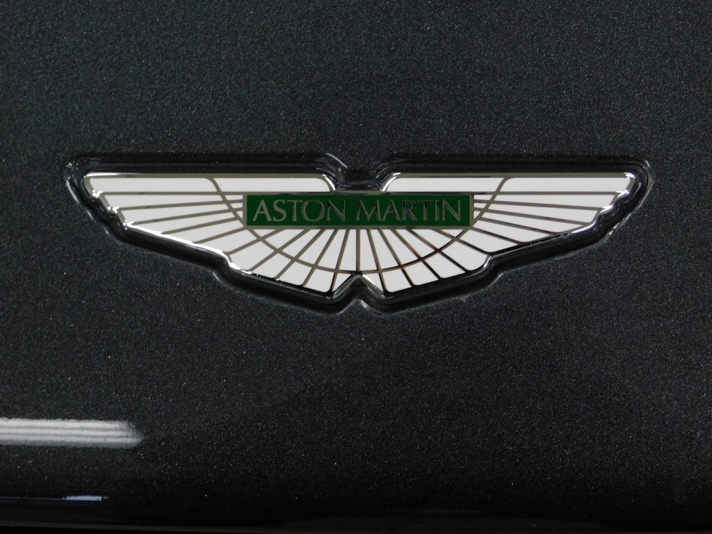 Used 2020 Aston Martin DB11 AMR image 19