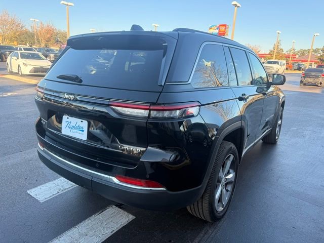 Used 2022 Jeep Grand Cherokee Limited w/ Luxury Tech Group II image 9