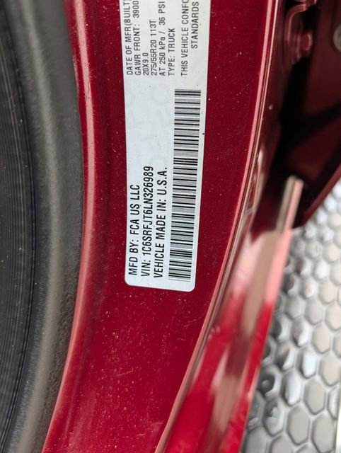 Used 2020 RAM 1500 Laramie AWD/4WD image 44