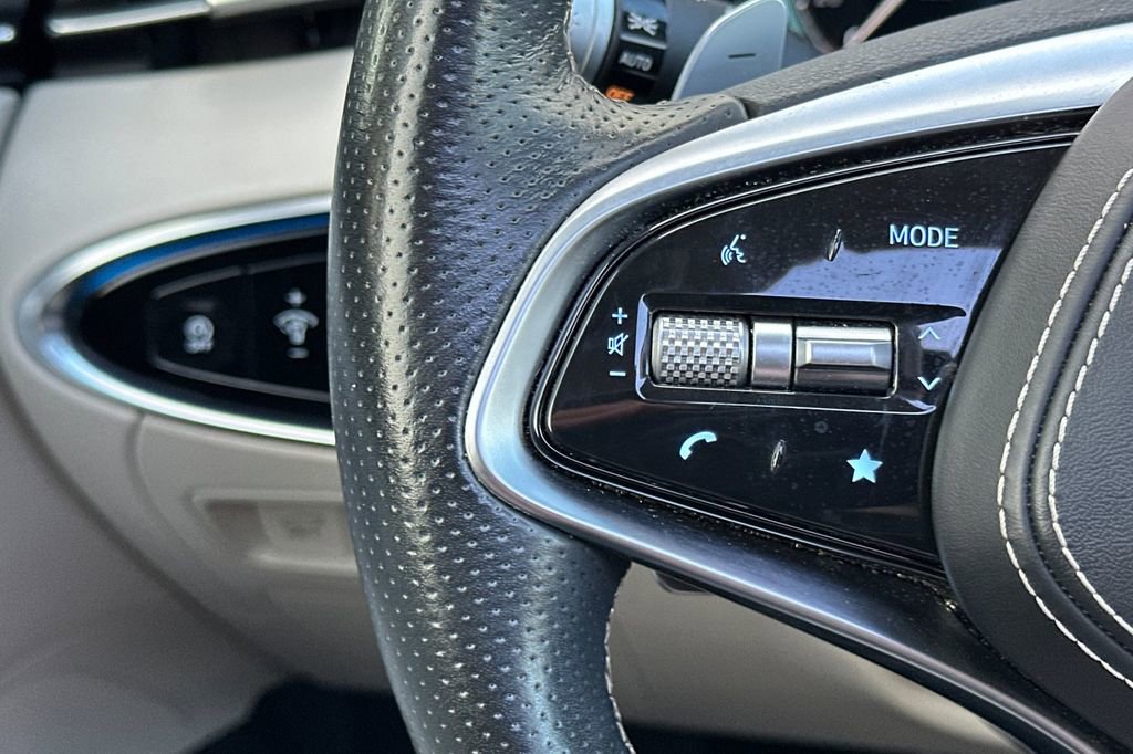 Used 2022 Genesis GV70 3.5T Sport w/ Sport Prestige Package image 27