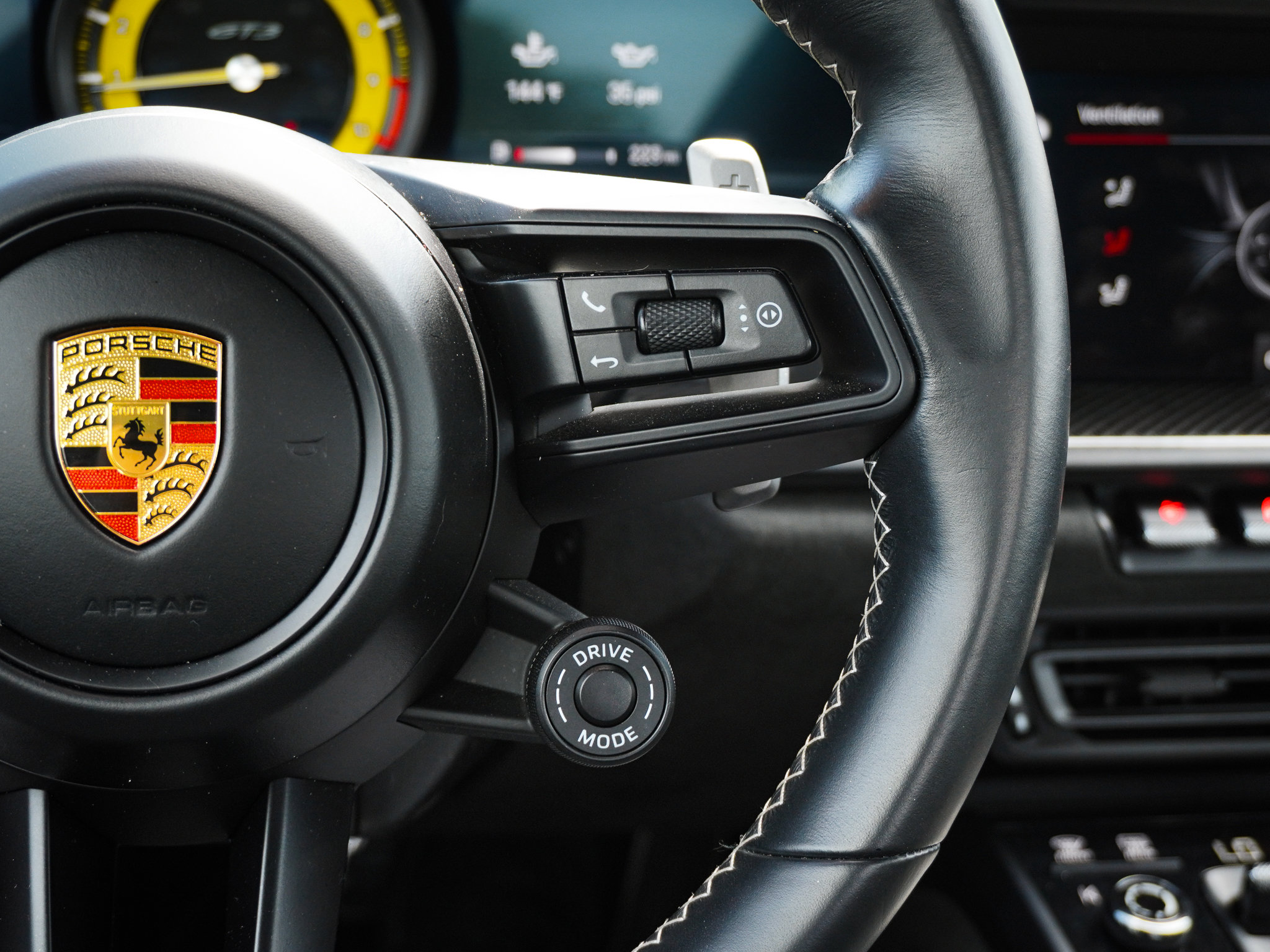 Used 2022 Porsche 911 GT3 RWD image 23