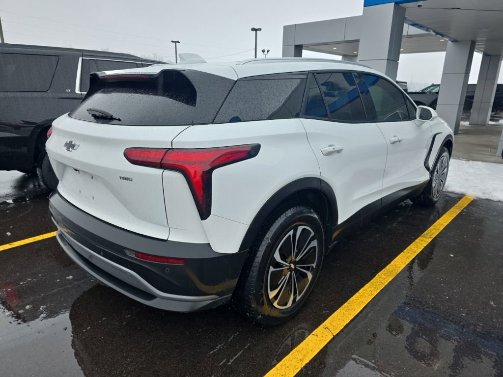 Used 2024 Chevrolet Blazer EV LT image 3